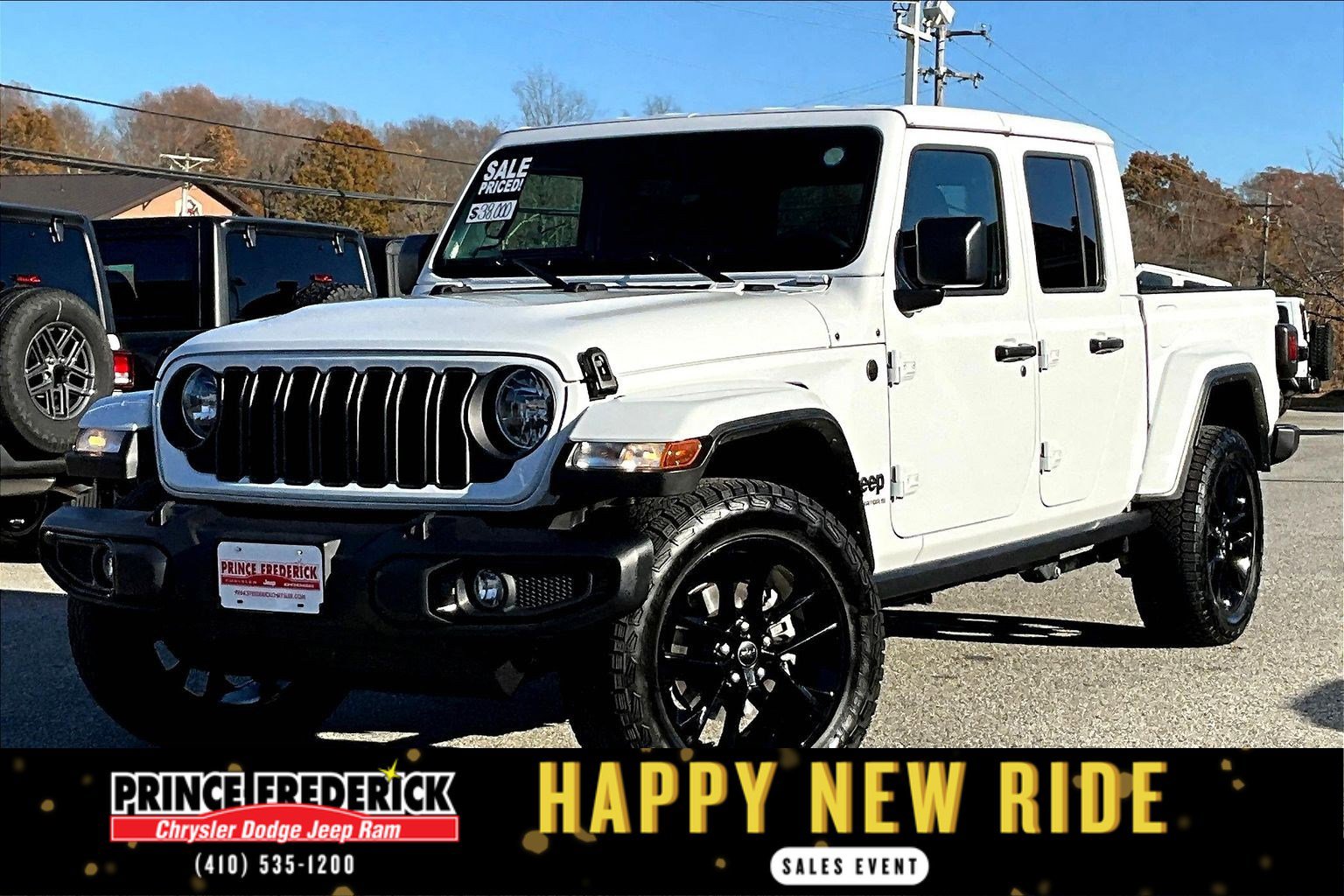 Used 2024 Jeep Gladiator Sport image 3