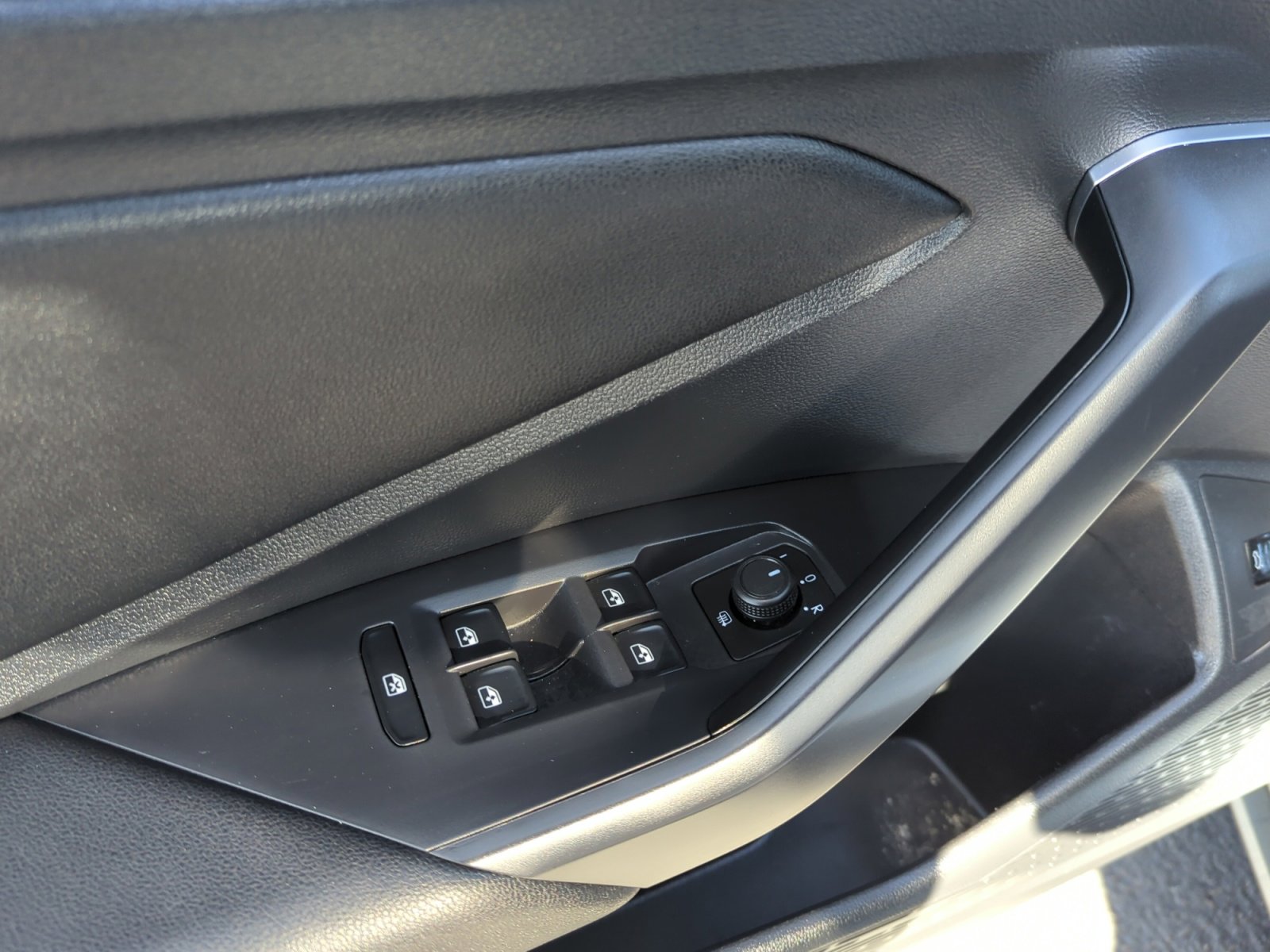 Used 2019 Volkswagen Jetta GLI Autobahn image 13