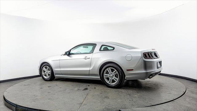 Used 2014 Ford Mustang V6 image 4
