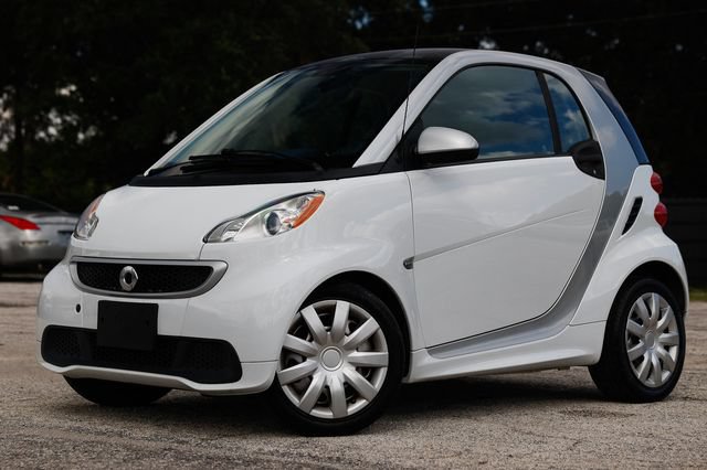 Used 2015 smart fortwo passion RWD image 1