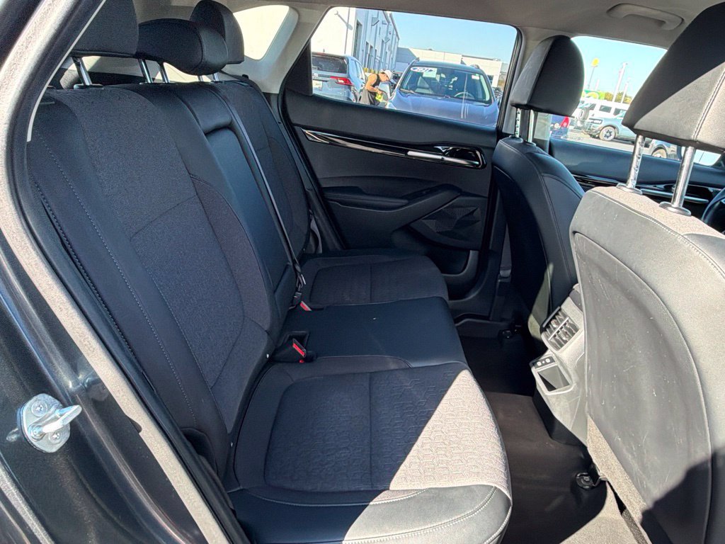 Used 2024 Kia Seltos S AWD/4WD image 47