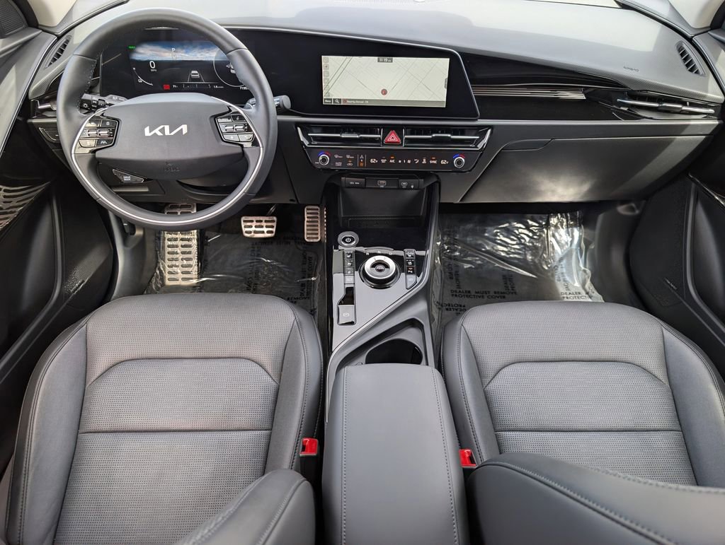 Certified 2025 Kia Niro Wave w/ Wave Preserve Package image 22