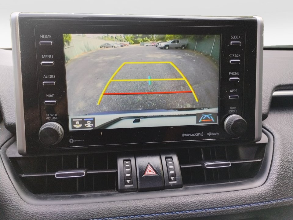 Used 2020 Toyota RAV4 XSE w/ XSE Grade Weather Package AWD/4WD image 21