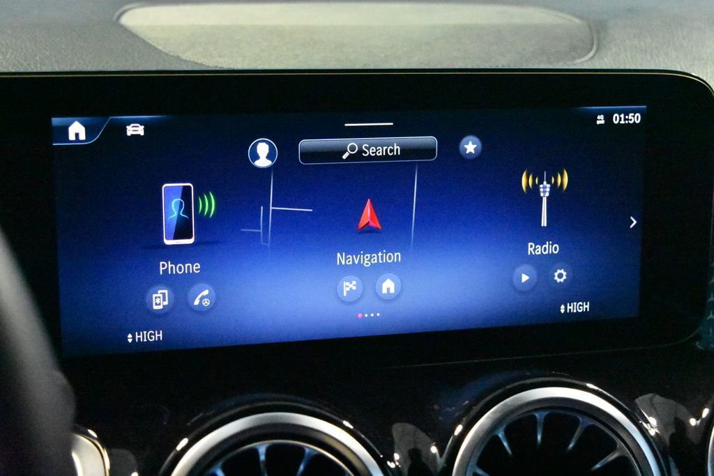 Certified 2025 Mercedes-Benz GLB 250 GLB 250 image 11