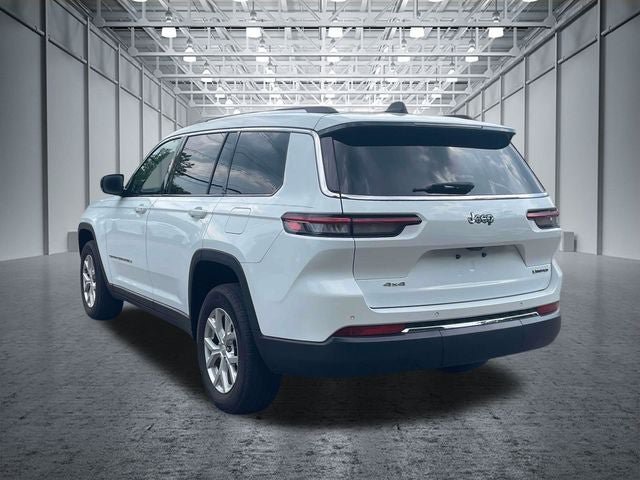 Used 2023 Jeep Grand Cherokee L Limited AWD/4WD image 10