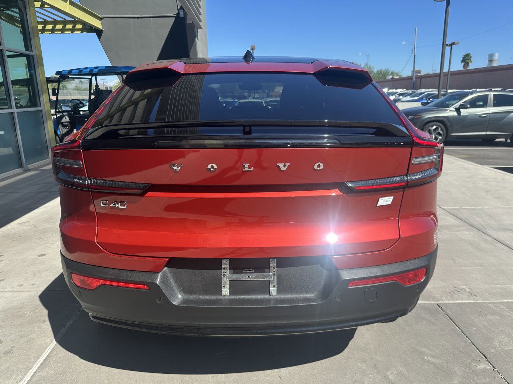 Used 2023 Volvo C40 P8 Recharge Plus image 11
