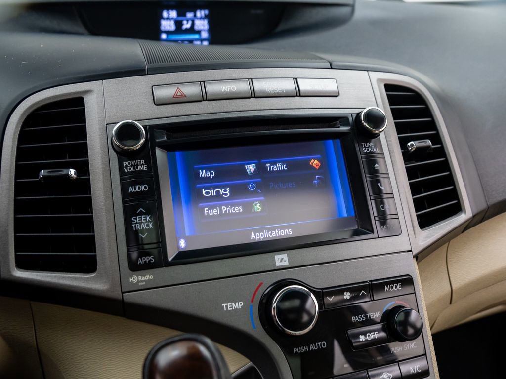 Used 2013 Toyota Venza XLE image 23