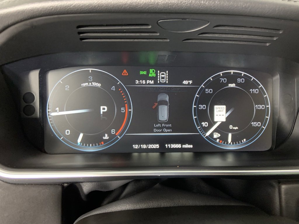 Used 2016 Land Rover Range Rover HSE image 35