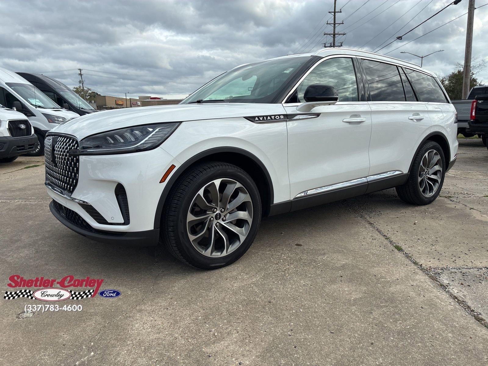 Used 2025 Lincoln Aviator 2WD image 23