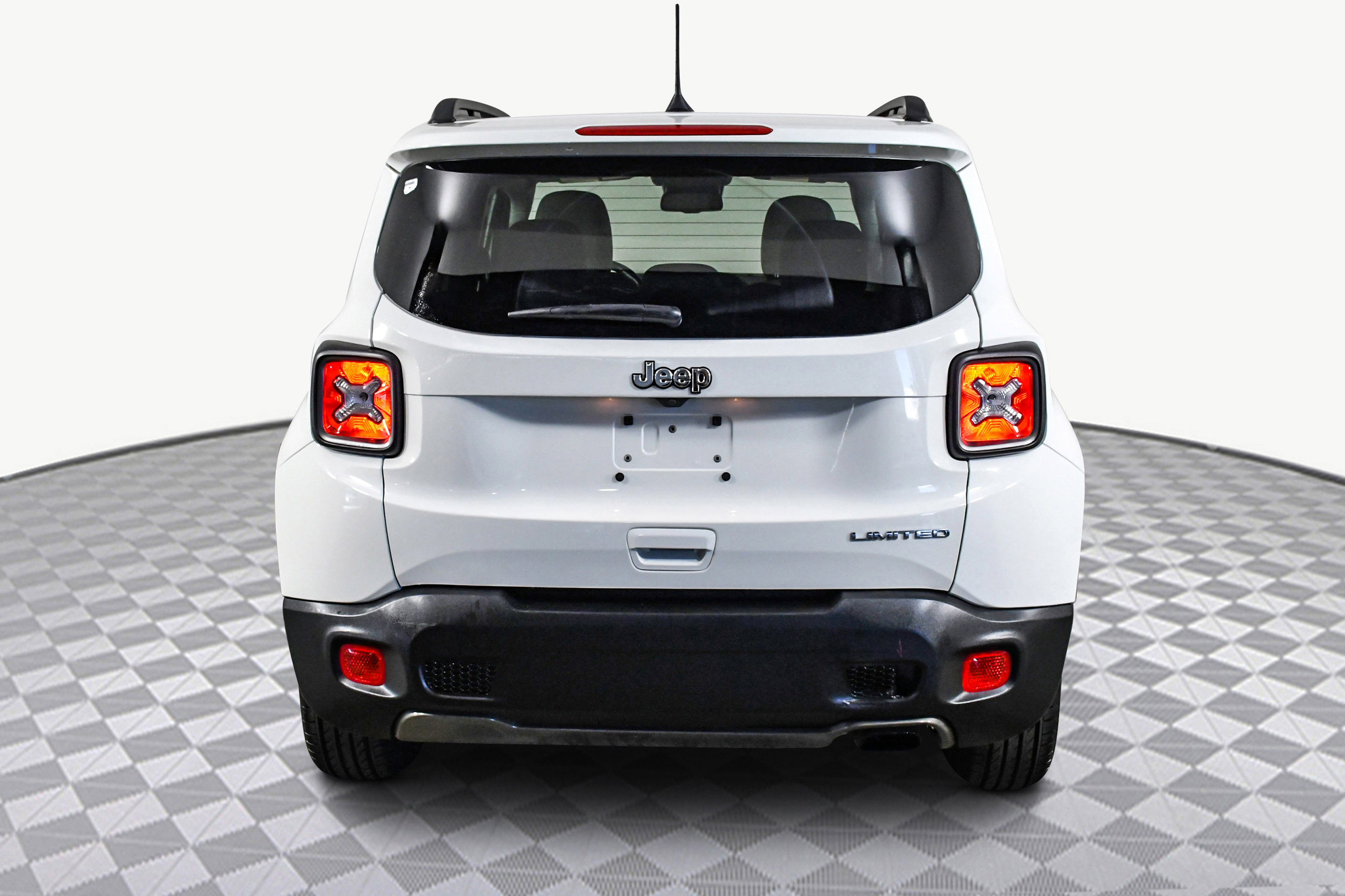 Used 2020 Jeep Renegade Limited image 7