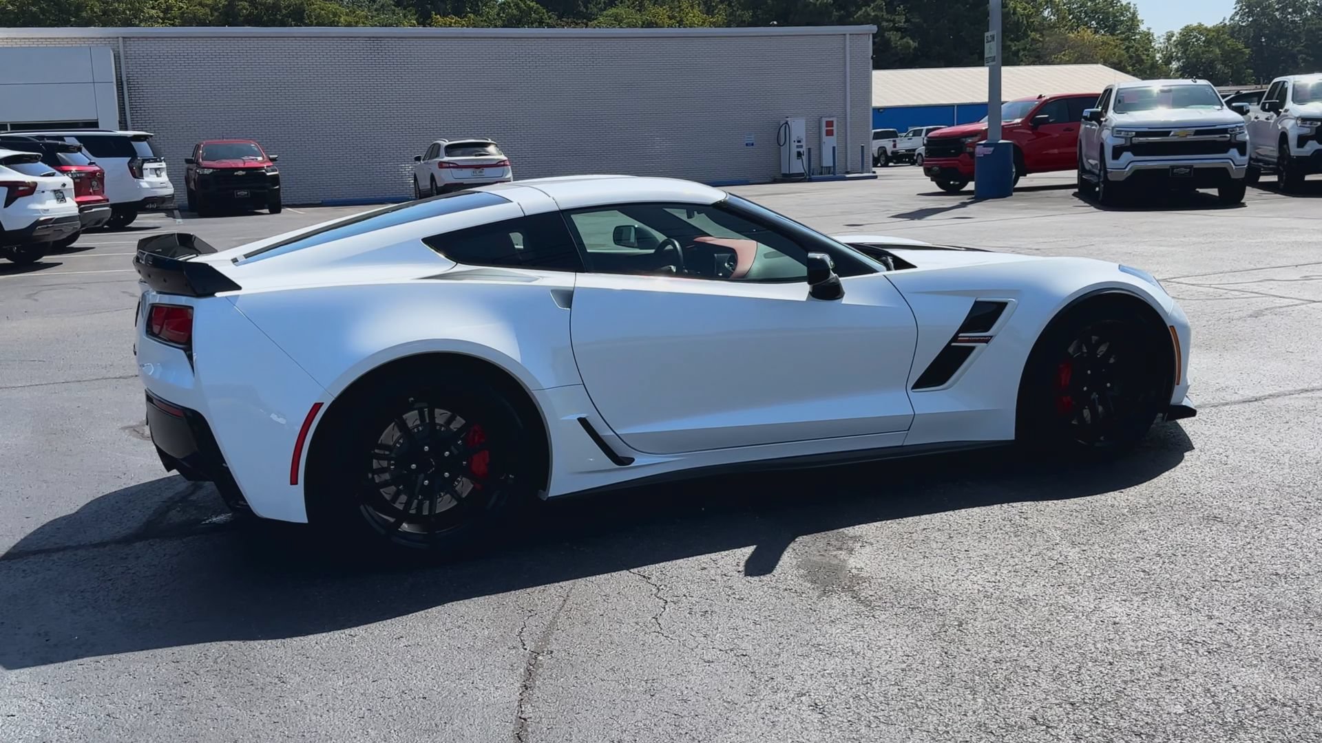 Used 2019 Chevrolet Corvette Grand Sport RWD image 9