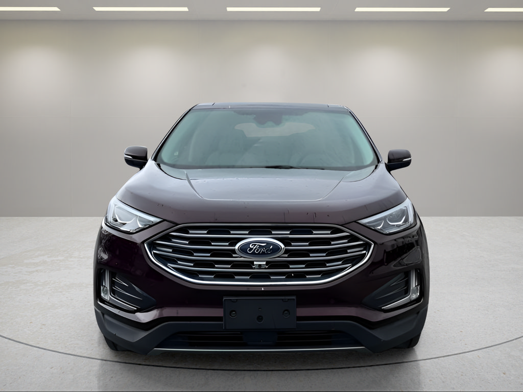 Used 2024 Ford Edge Titanium w/ Equipment Group 301A AWD/4WD image 2