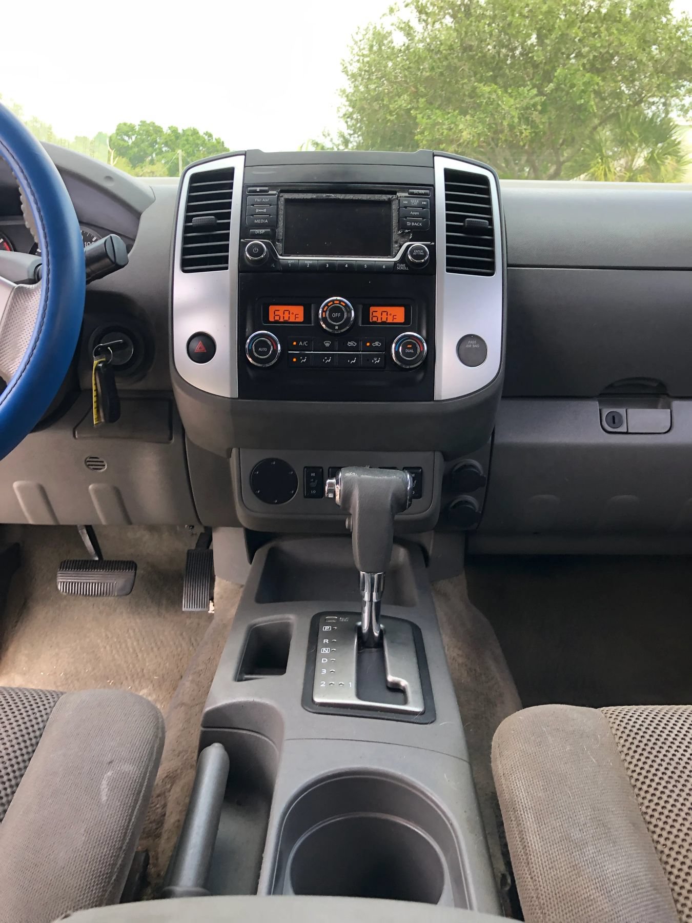 Used 2016 Nissan Frontier SV w/ SV Value Truck Package RWD image 18
