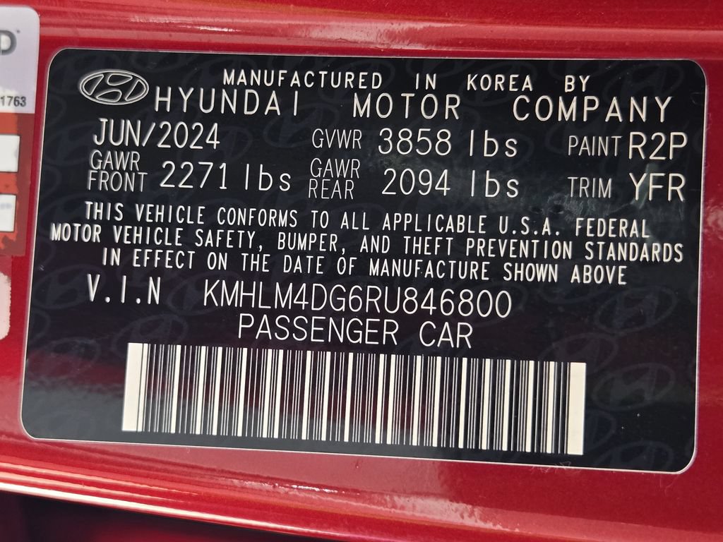 Used 2024 Hyundai Elantra SEL FWD image 31