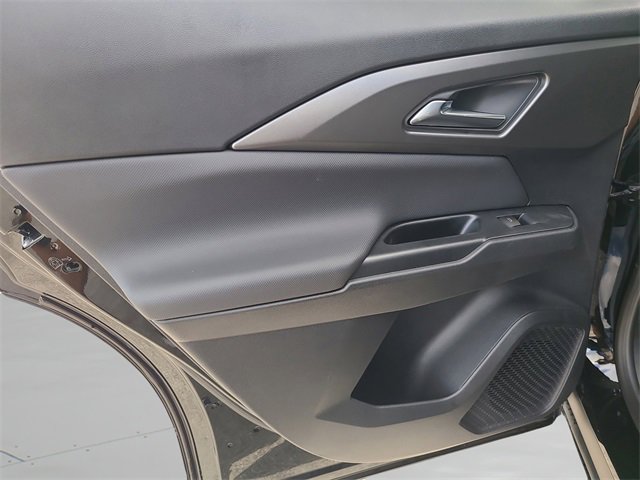 New 2026 Chevrolet Equinox EV LT image 18