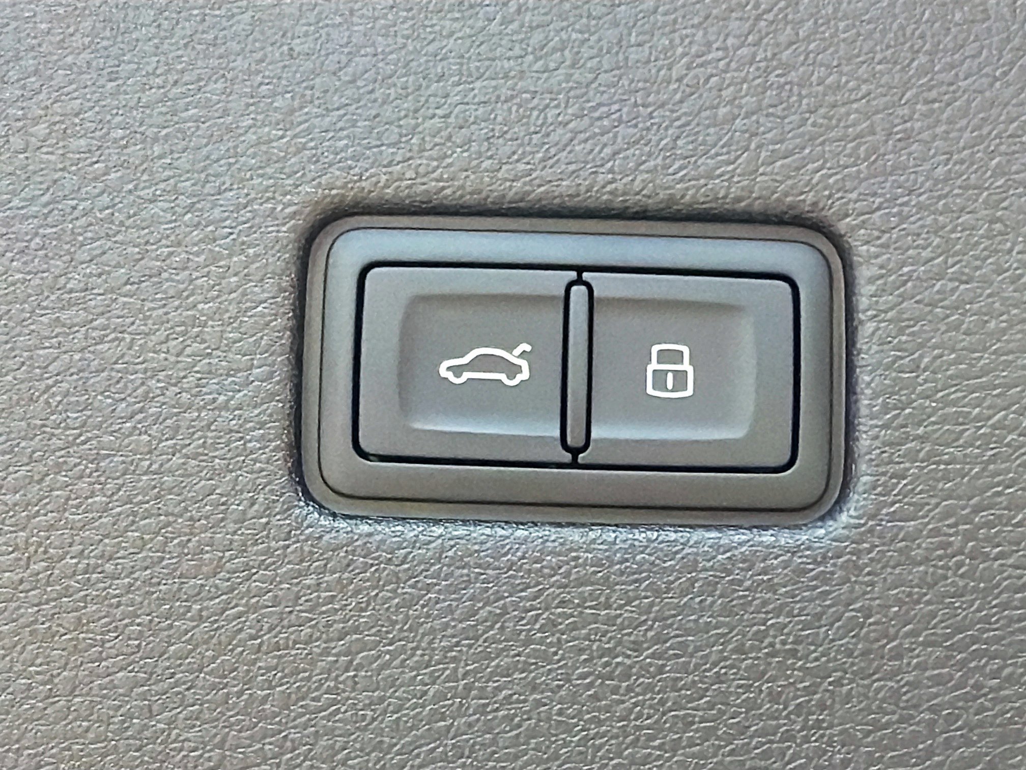 New 2026 Audi SQ8 Prestige AWD/4WD image 11