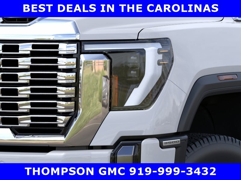 New 2026 GMC Sierra 3500 Denali w/ Denali Reserve Package image 13