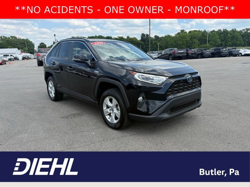 Used 2021 Toyota RAV4 XLE w/ Convenience Package