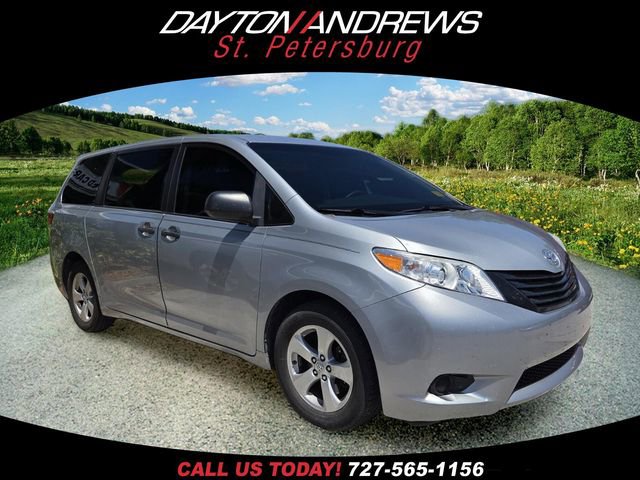 Used 2015 Toyota Sienna L FWD image 1