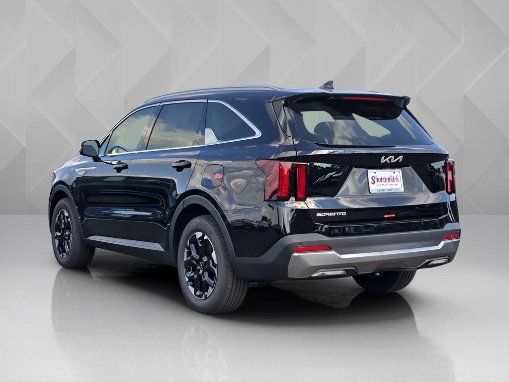 New 2026 Kia Sorento S image 3