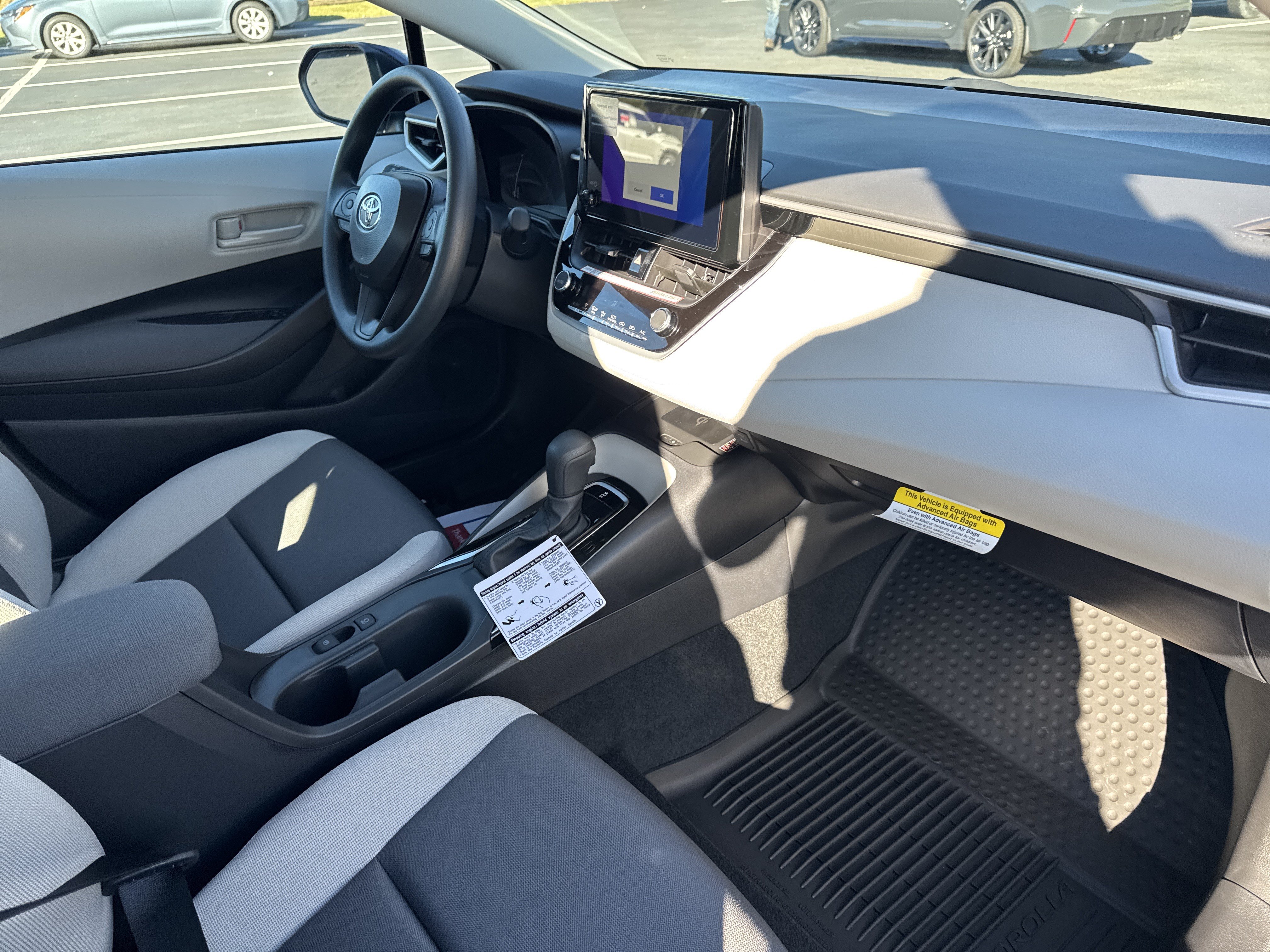 New 2027 Toyota Corolla LE w/ LE Premium Package FWD image 34