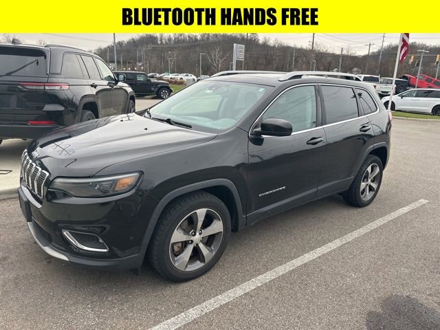 Used 2019 Jeep Cherokee Limited w/ Luxury Group image 3