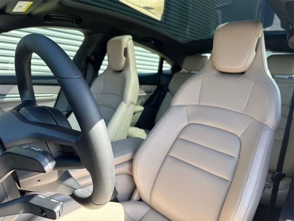 New 2025 Porsche Taycan 4S image 84