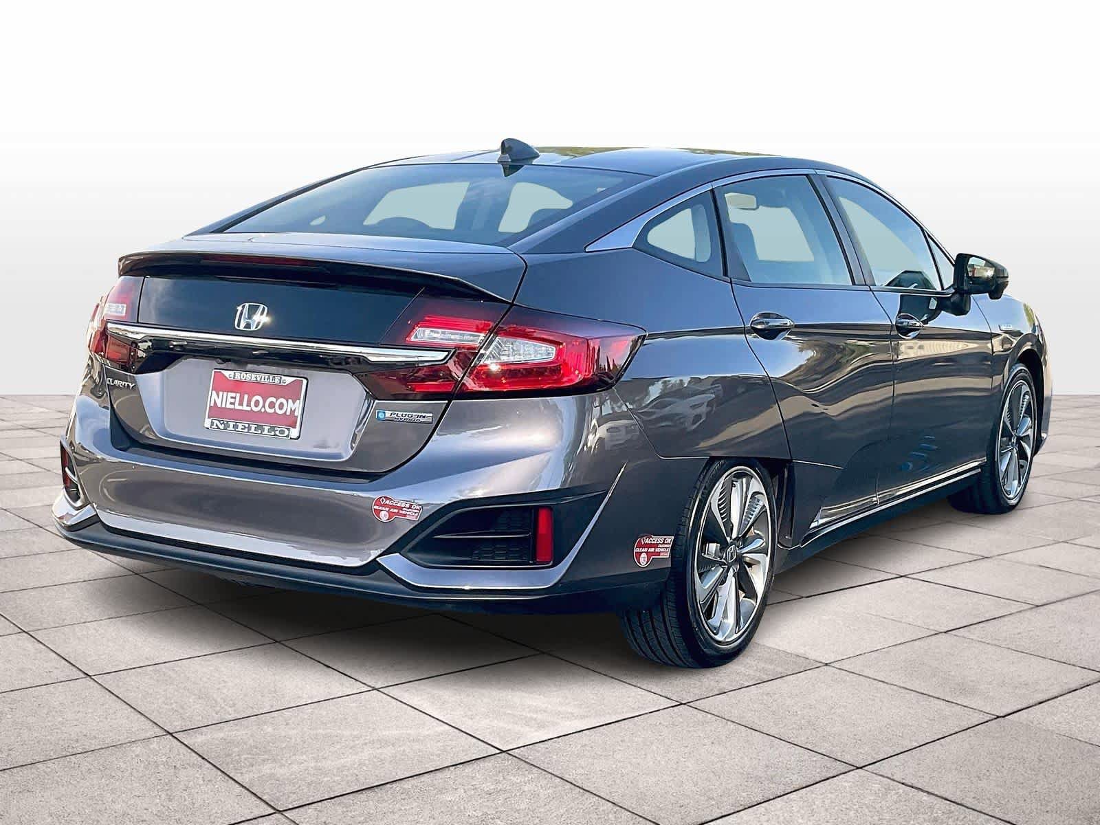 Used 2018 Honda Clarity Plug-In Hybrid image 13