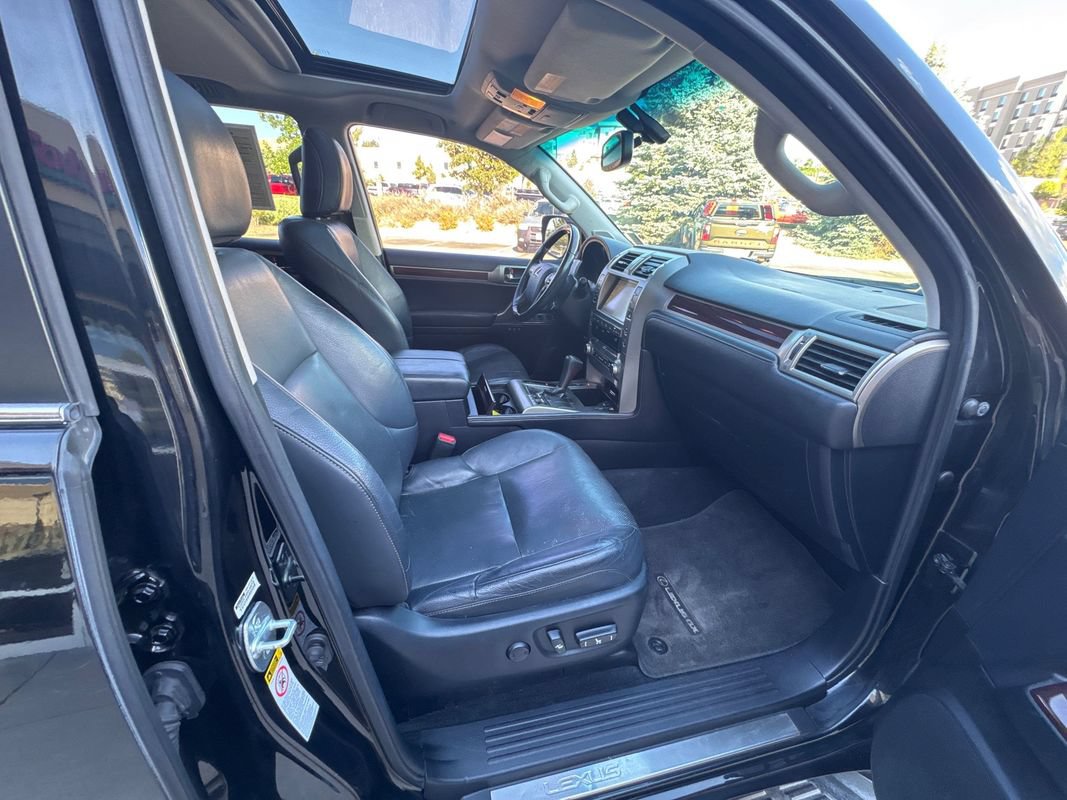 Used 2019 Lexus GX 460 Premium AWD/4WD image 15
