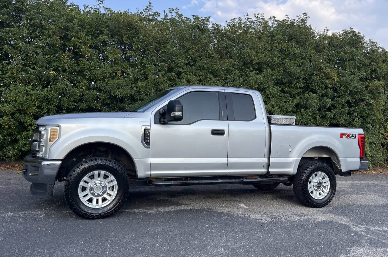 Used 2019 Ford F250 XLT w/ XLT Value Package image 5