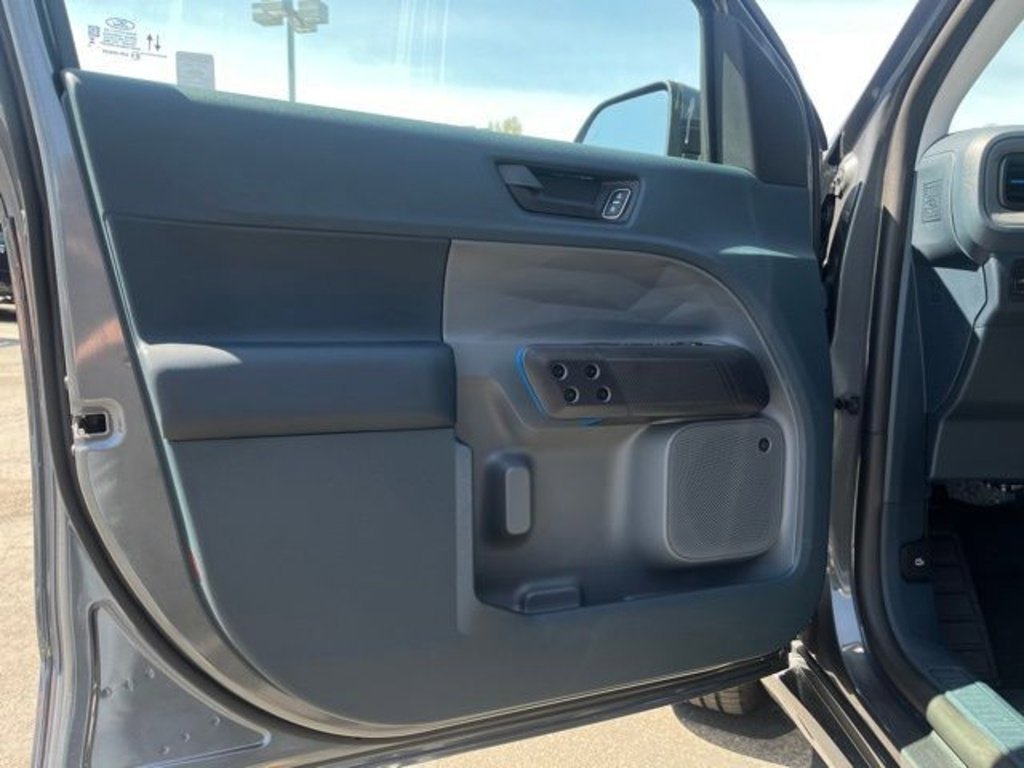 New 2025 Ford Maverick Lobo image 12