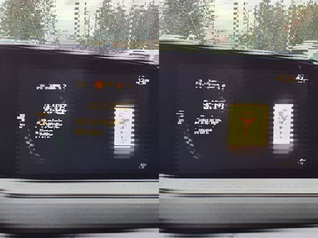 Used 2023 MAZDA CX-30 AWD 2.5 S w/ Preferred Package image 18