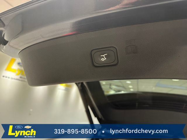 Used 2024 Ford Edge Titanium AWD/4WD image 19
