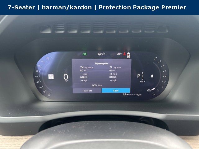 New 2026 Volvo XC90 B6 Plus w/ Protection Package Premier image 17