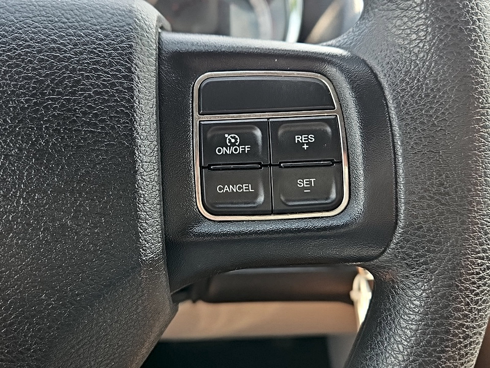 Used 2014 Dodge Grand Caravan American Value Package FWD image 14