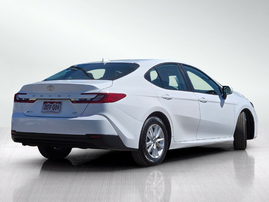 Used 2025 Toyota Camry LE FWD image 5