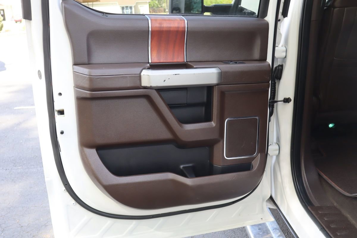 Used 2017 Ford F250 King Ranch w/ Chrome Package AWD/4WD image 23