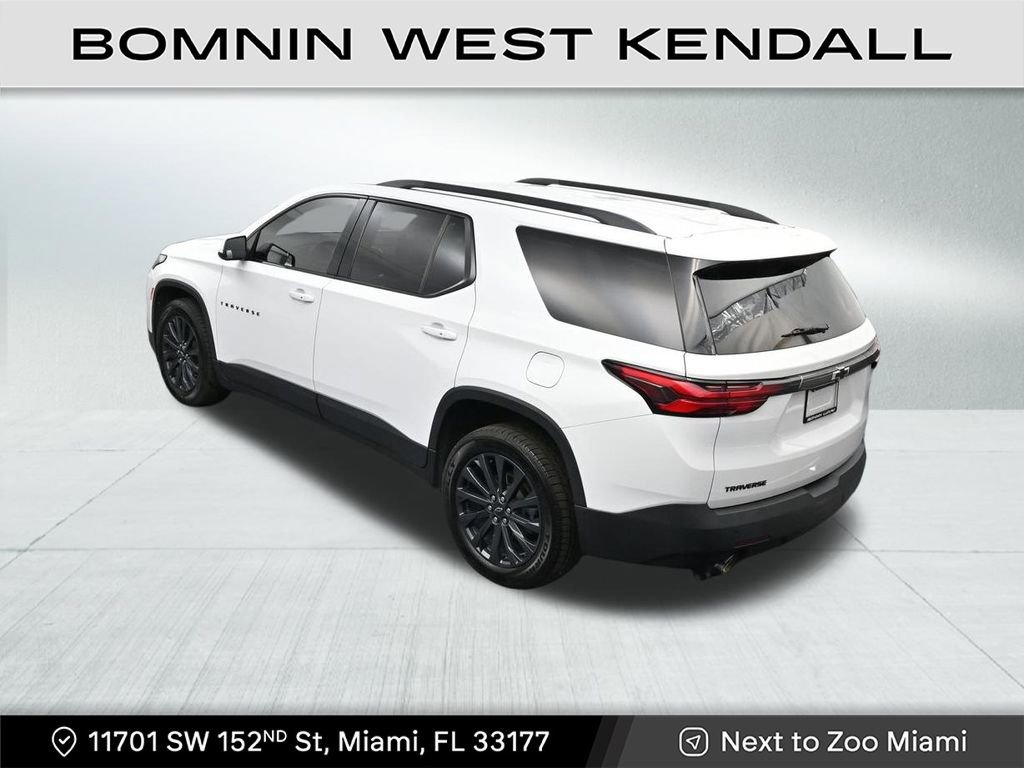 Used 2022 Chevrolet Traverse RS image 14