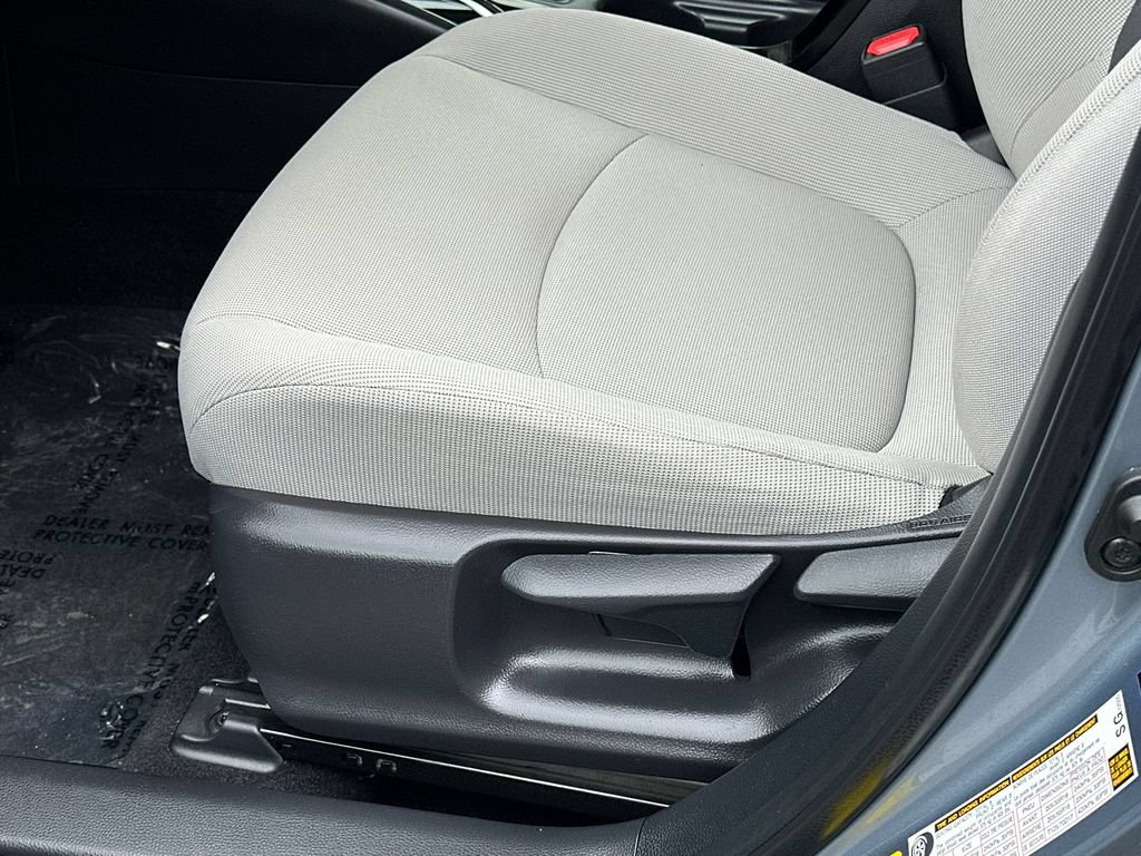 Used 2020 Toyota Corolla LE w/ Carpet Mat Package (TMS) FWD image 16