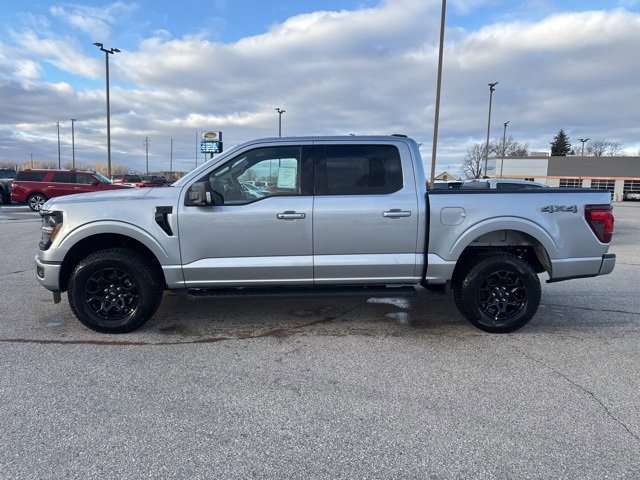 New 2025 Ford F150 XLT w/ Equipment Group 302A MID image 6