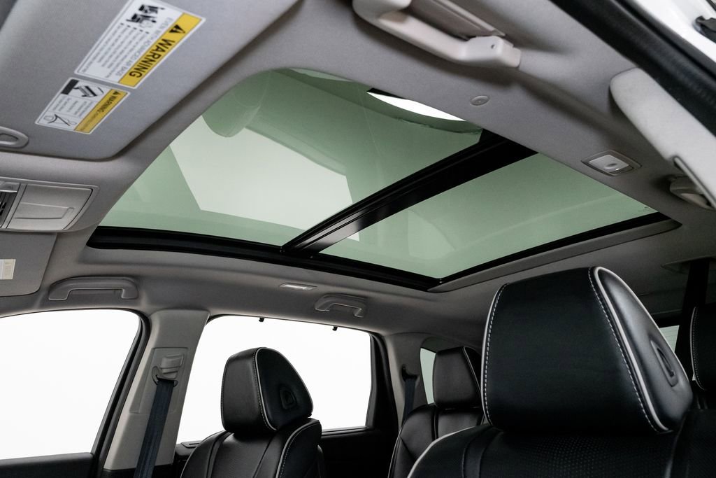 Used 2023 Acura MDX SH-AWD w/ Advance Package image 9