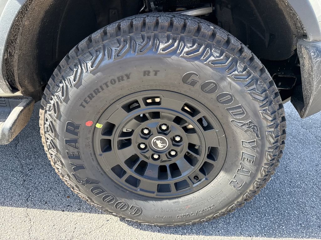 New 2026 Ford Bronco Outer Banks w/ Sasquatch Package image 11