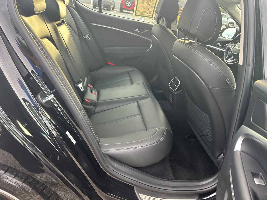 Used 2026 Genesis G70 2.5T RWD image 28