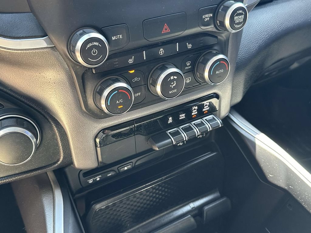 Used 2019 RAM 1500 Big Horn AWD/4WD image 31