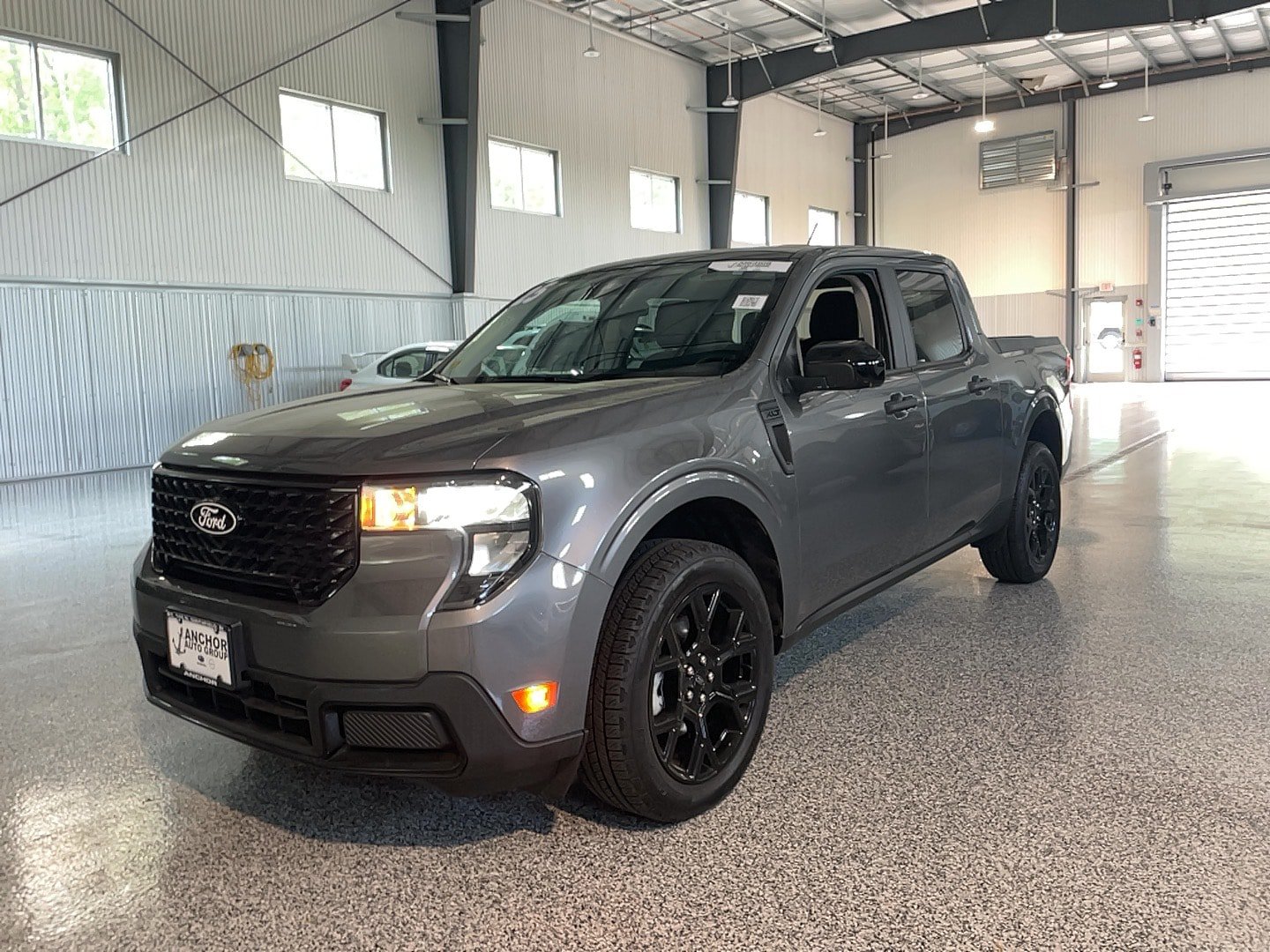 Used 2025 Ford Maverick XLT w/ XLT Luxury Package AWD/4WD image 3