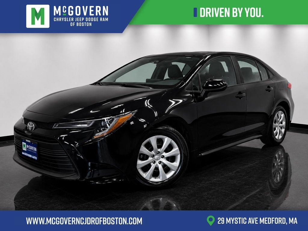 Used 2026 Toyota Corolla LE FWD image 1