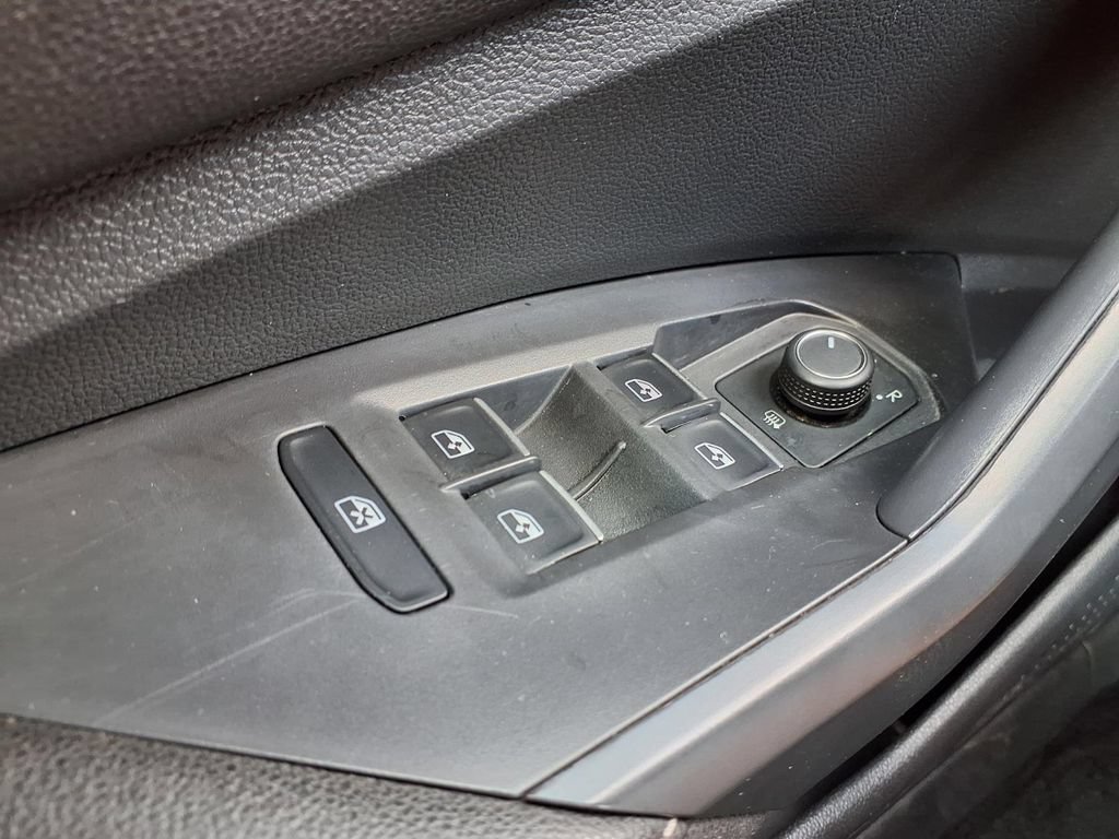 Used 2024 Volkswagen Jetta S FWD image 17