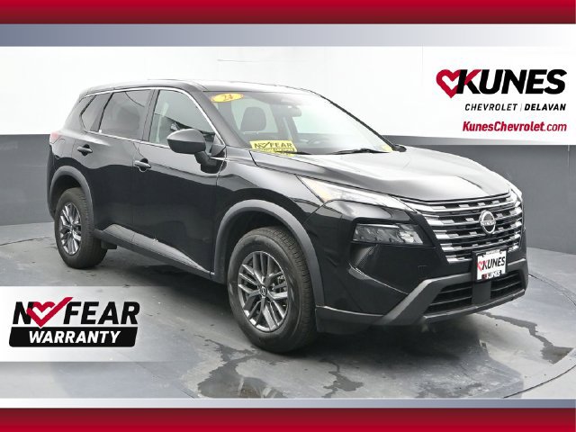 Used 2024 Nissan Rogue S AWD/4WD image 1