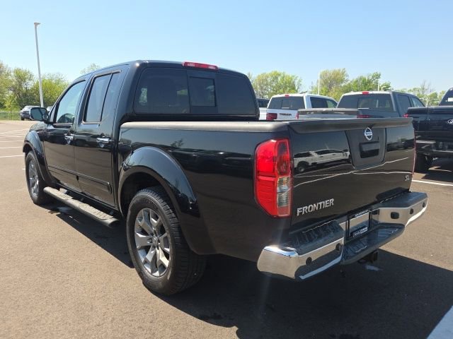 Used 2019 Nissan Frontier SL RWD image 11