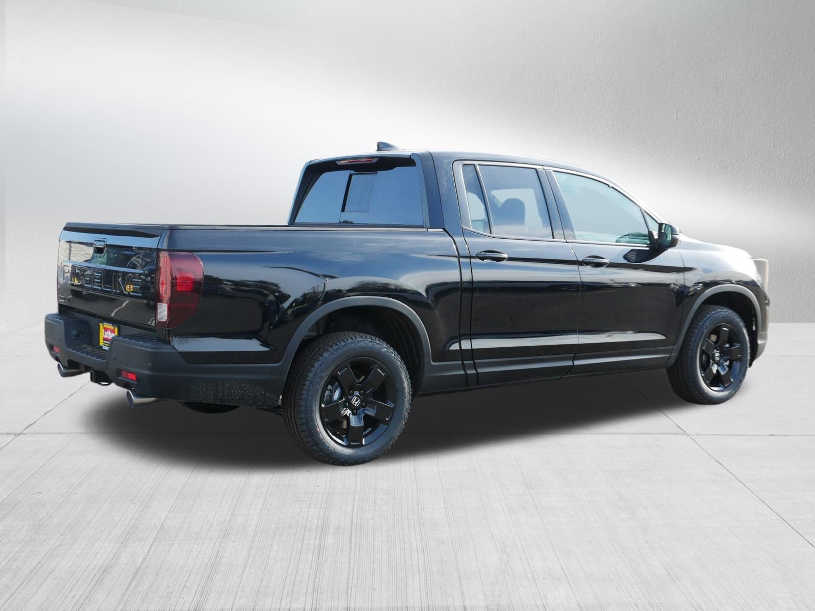 New 2026 Honda Ridgeline Black Edition image 7